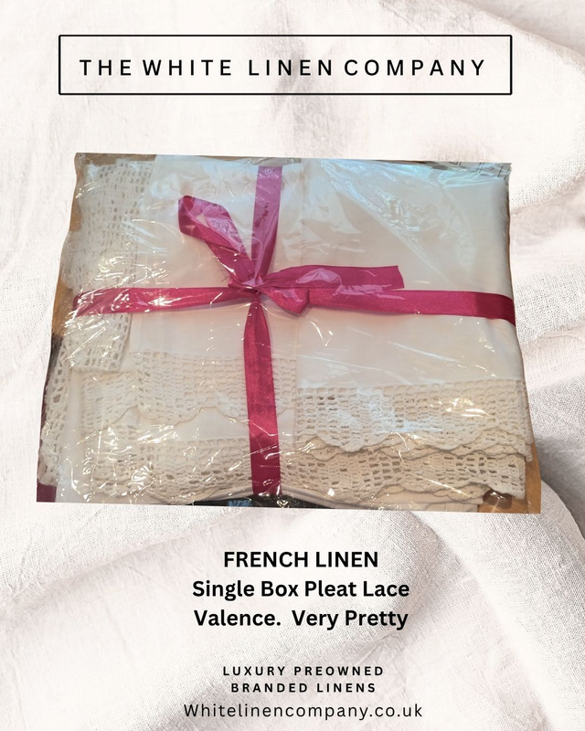 FRENCH LINEN VALENCE single - Box Pleated Lace Border. Very Pretty Delicate