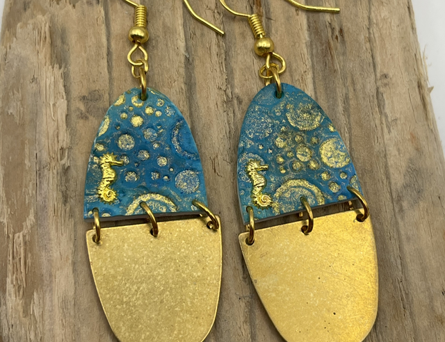 Sea horse danglies 