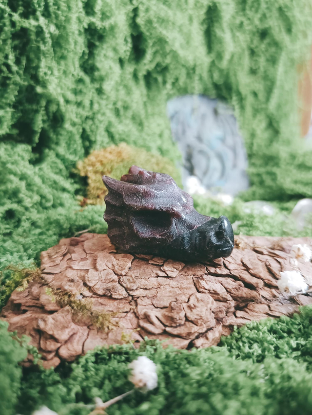 TETE DE DRAGON - GRENAT