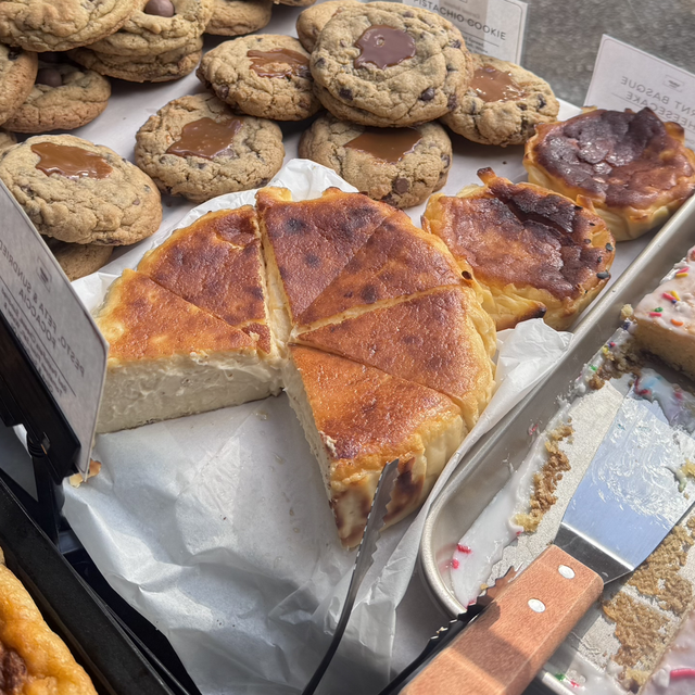 Zara Burnt cheesecake 