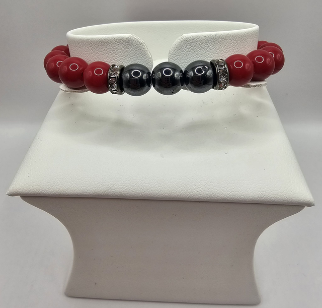 Ladies Red Coral & Hematite Bracelet.