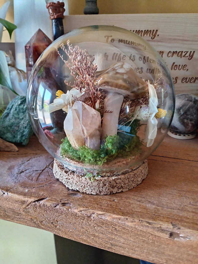 Pineapple quartz, Flowers and Light Brown Mushroom Orb