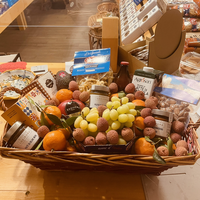 Cesti natalizi prezzi personalizzati a partire da 10,00€