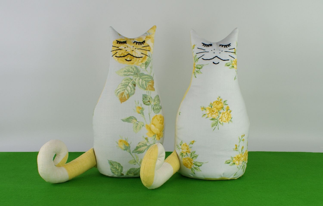 Vintage Rose Fabric Cat Doorstop, Unique hand embroidered Cat Bookend, Made in UK