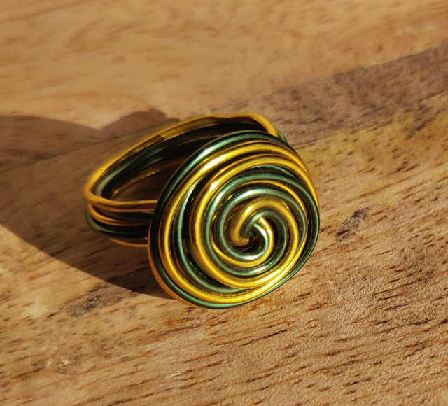 Bague  fils d'aluminium