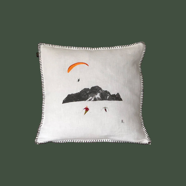 Housse de coussin PARAPENTE blanc festonné brodé main