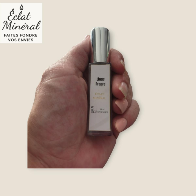 Brume textile 8 ml – Parfum d’ambiance