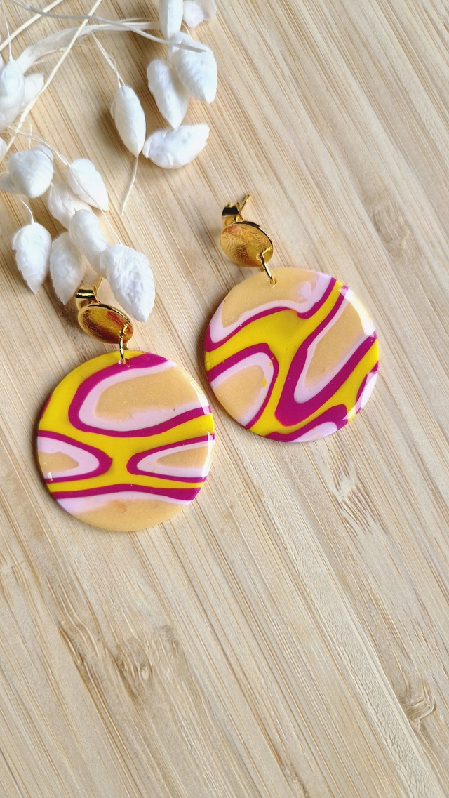Gracieuse - Collection Pop'Art - Boucles d'oreilles en pâte polymère et résine. 