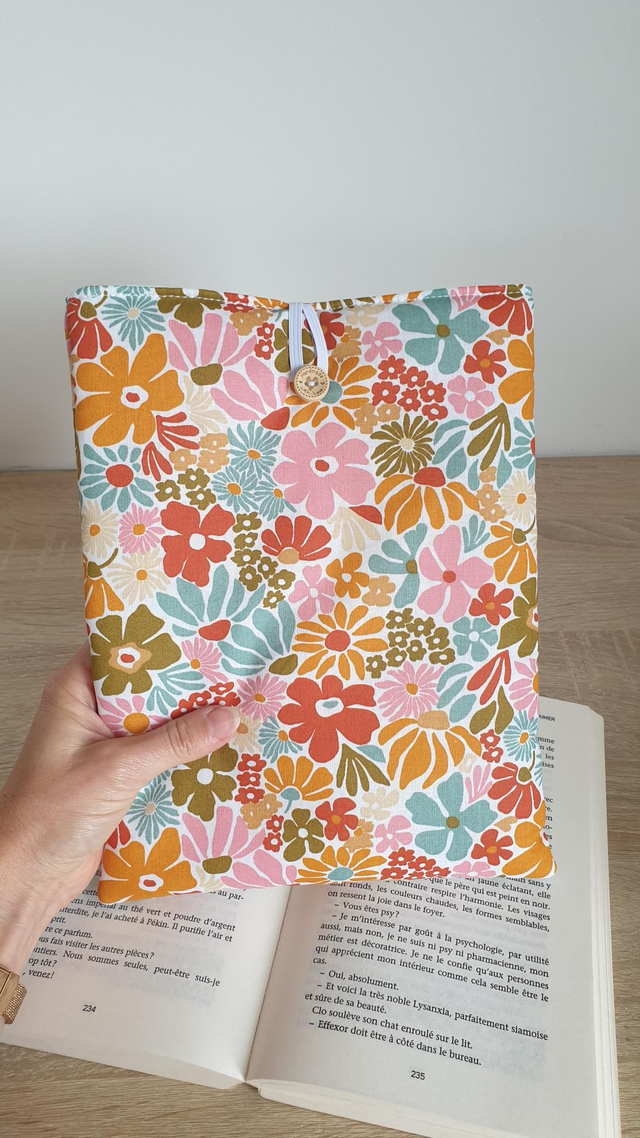 Pochette à livre POCHE ou BROCHE FLEURI VINTAGE