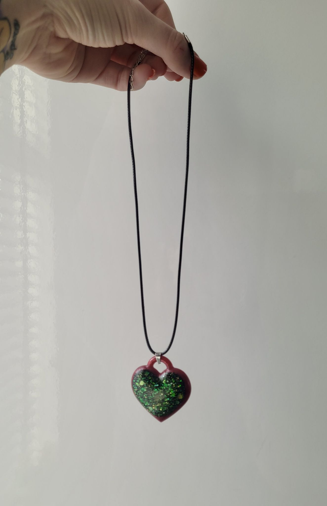 Green and Red Glitter Resin Heart Necklace – Chunky Statement Pendant on Black Cord with Extender Chain