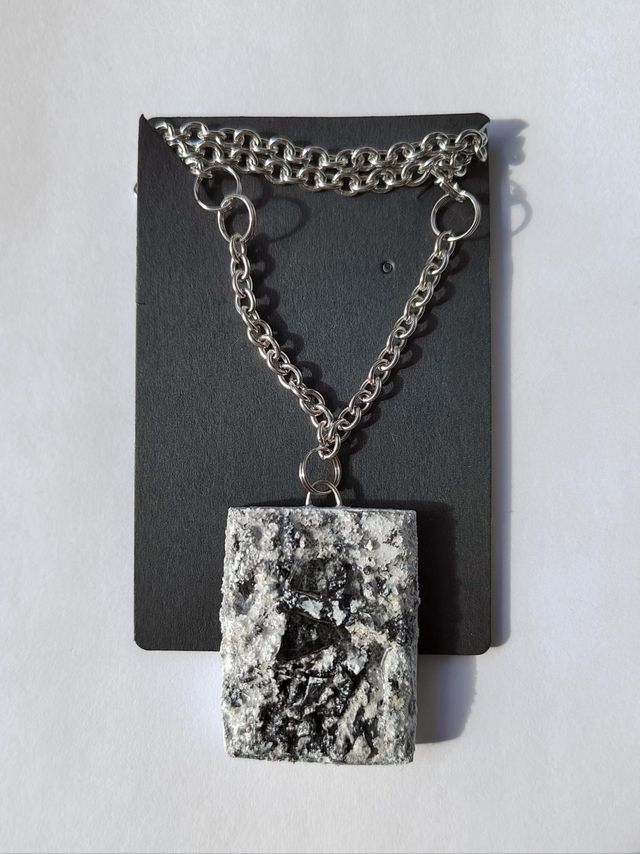 Freedom call 3 - Black and white textured pendant with chain