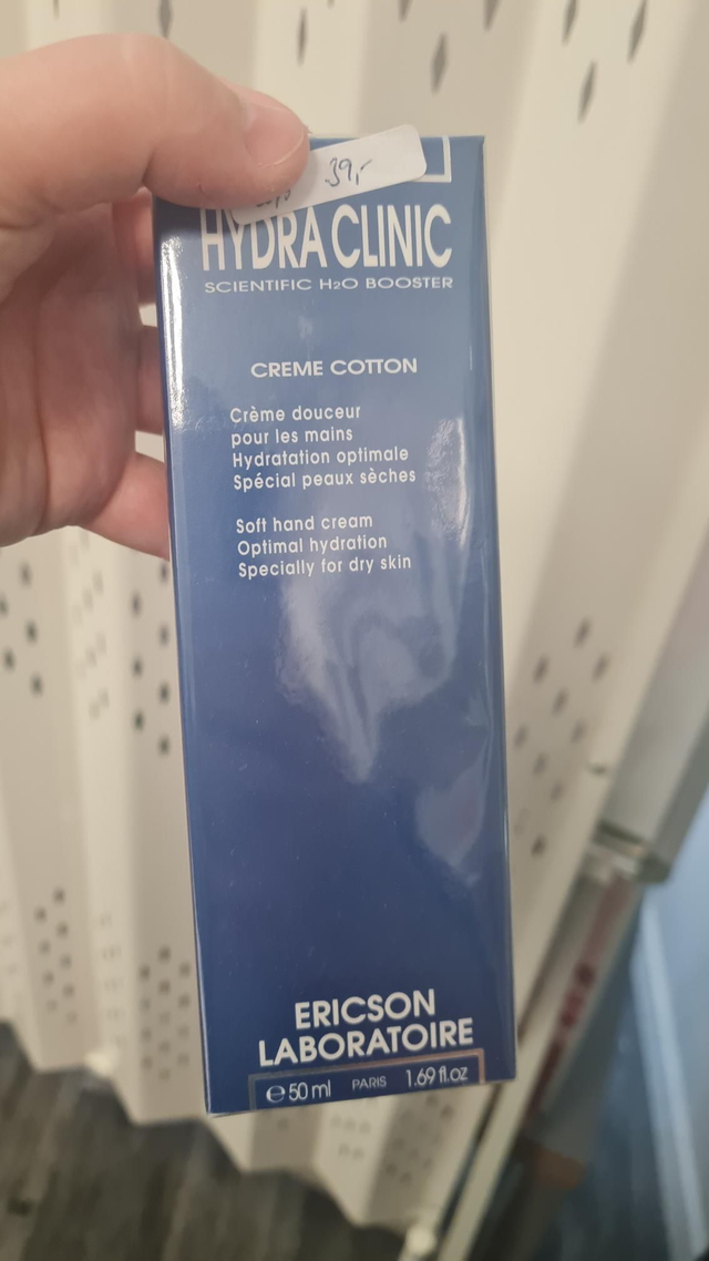 Hydratačný antiage krém na ruky s hodvábnym efektom 50ml VÝPREDAJ