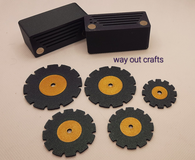 Set of 5 Yorkshire Button Templates with box