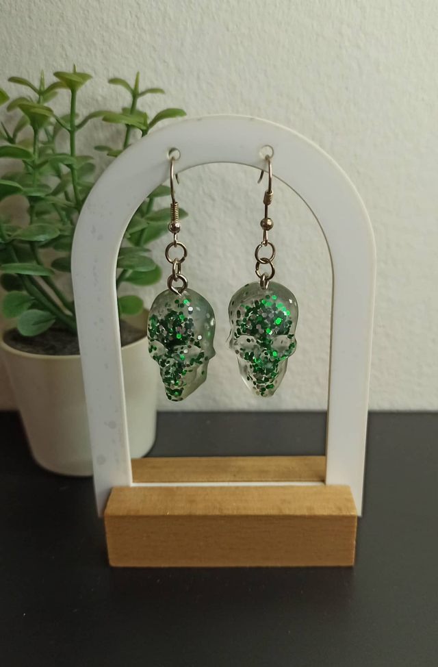 Boucle d&#039;oreille tête de mort (423)