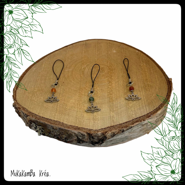 Bijoux de téléphone lotus