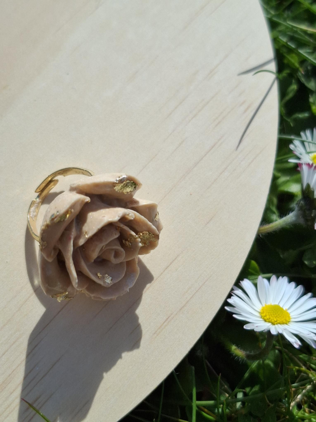 Bague rose