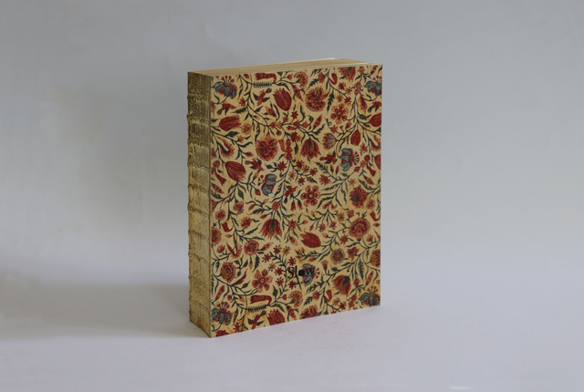 Canvas Book XL # 21 Red Chintz – gold leaf