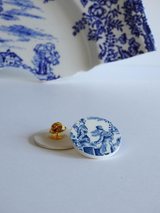 Pins rond - porcelaine anglaise - Myott Staffordshire no.1