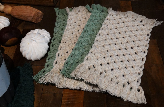 DESSOUS DE VERRE en macramé - Lot de 2 