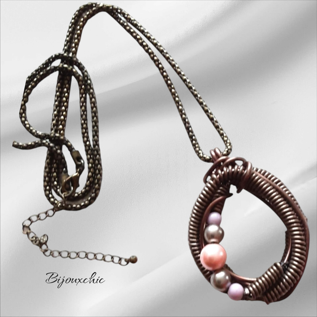 Collier Pendentif Éclipse Rosée 