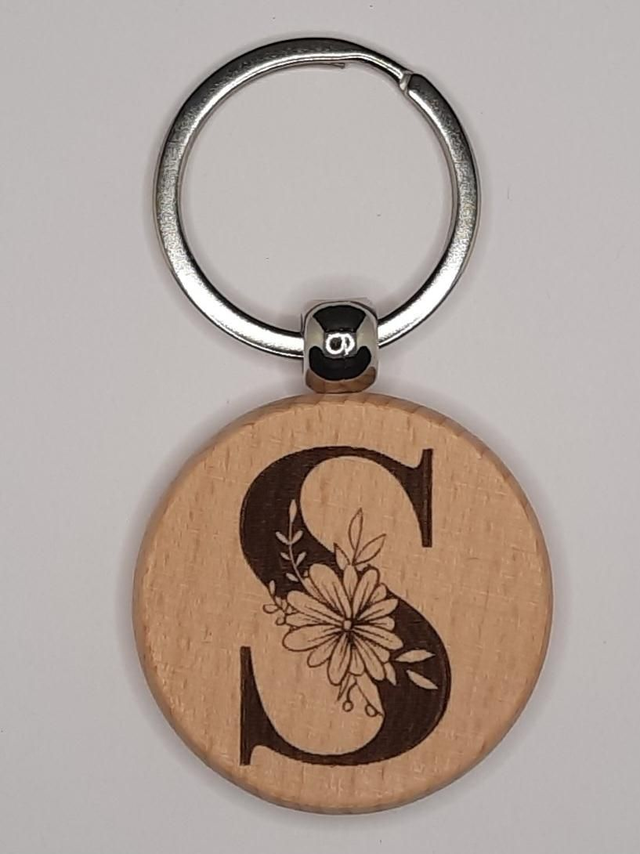 Porte-clés signe du zodiaque et initiale du prénom 