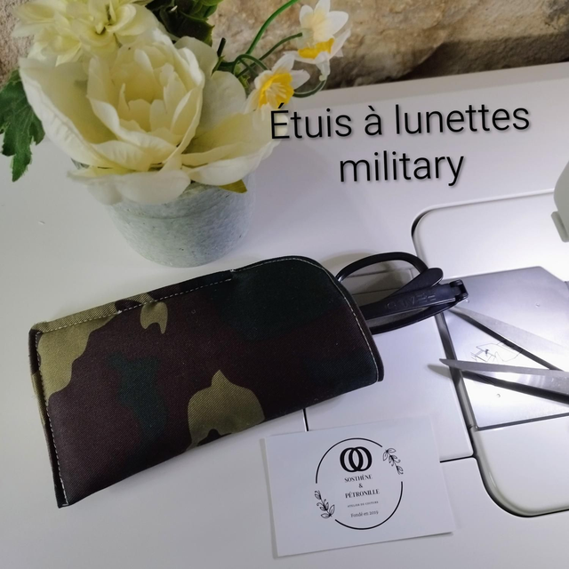 Étuis à lunettes camouflage vert 