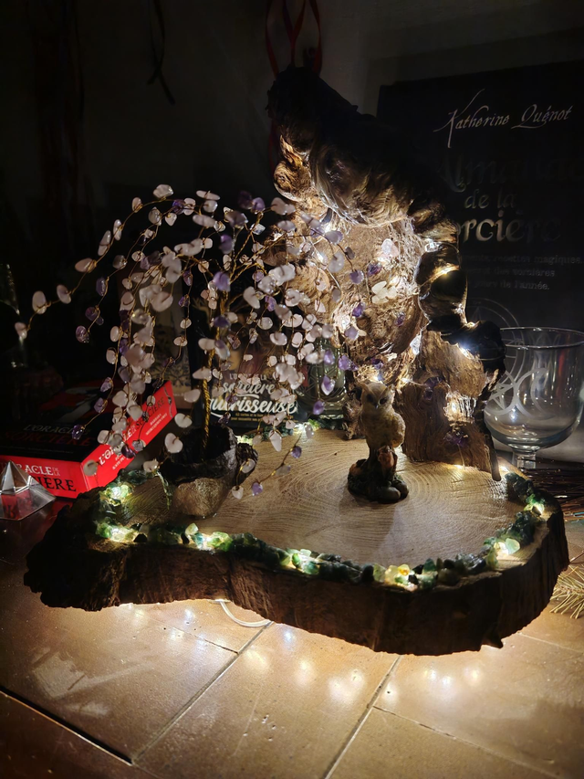 Arbre de vie et grotte 