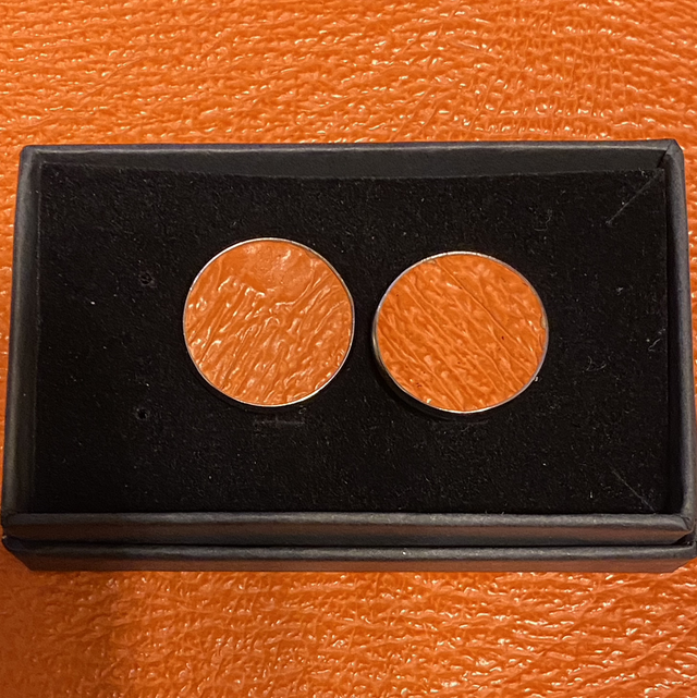 Bouton de manchettes, cuir, de requin orange