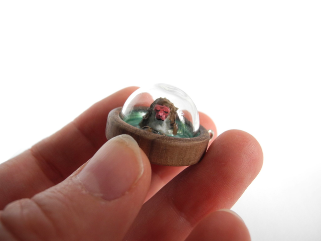 Snow monkey in a hot spring - miniature pendant for Japan enthusiasts