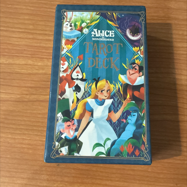 Alice in Wonderland Tarot Cards