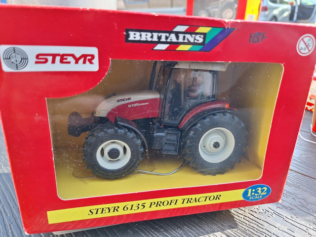 STEYR 6135 REF 40804

