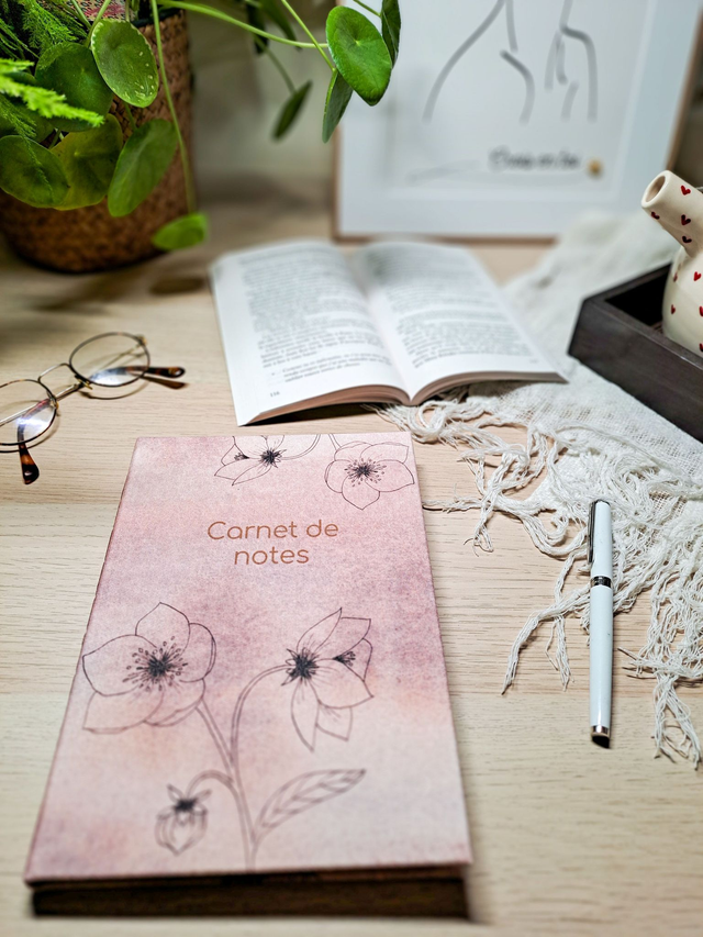 Carnet aux hellébores marron glacé