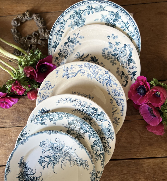 POMPADOUR - Suite de 6 assiettes plates dépareillées - Terre de Fer