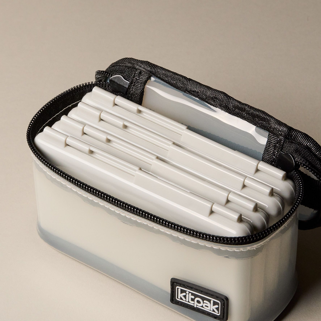 The KitPak The XS Compact Kit in Chinchilla