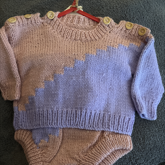 Pink/Purple jumper and romper set 9-12months