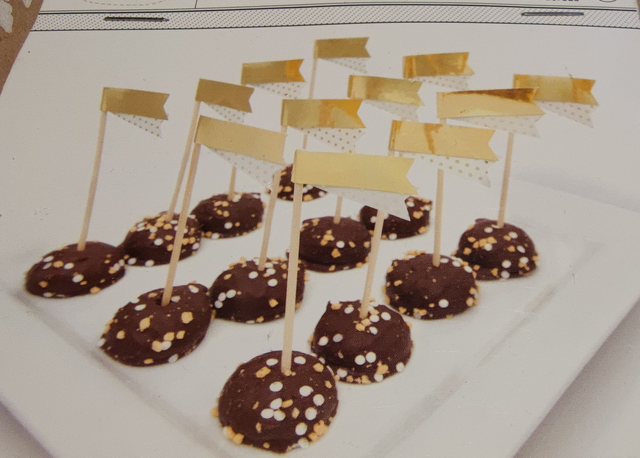 Étiquettes réception dorées par 10