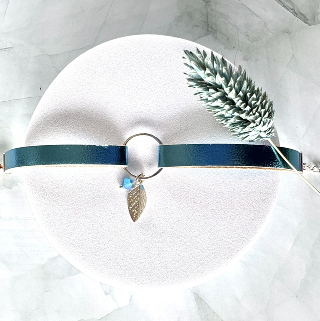 Bracelet INFINE Doré à l’Or Cuir Bleu metallisé