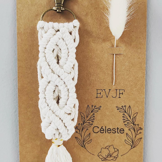 Porte clé en macramé chocolat - carton personnalisable