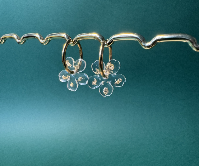 Créoles fleurs résine Acier Inoxydable 