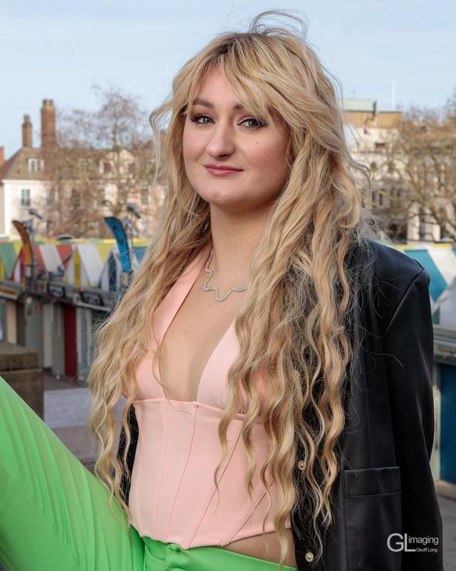 Shooting in Daylight with Flash 7th July 2024