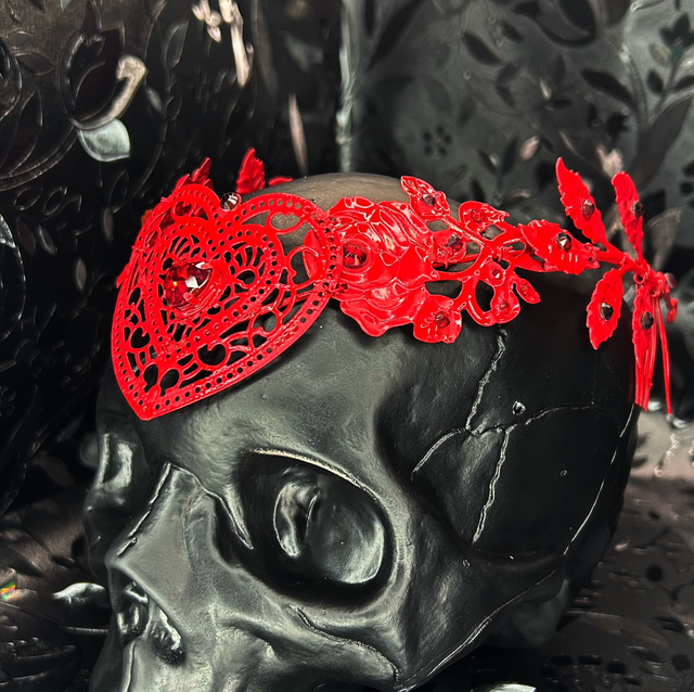 Adore tiara