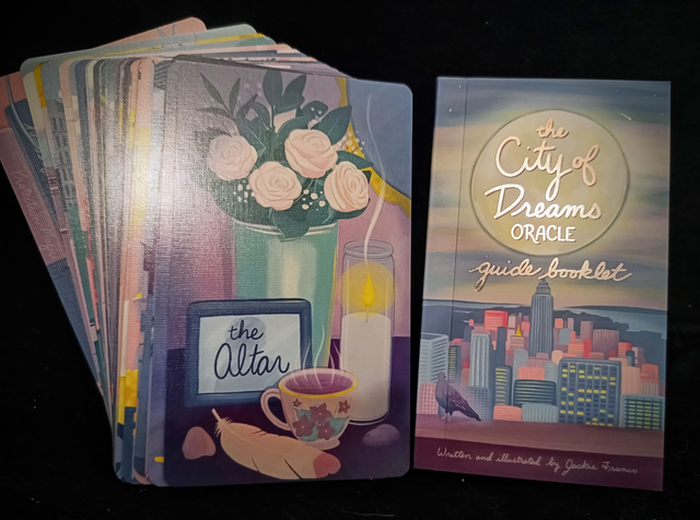 The City of Dreams Oracle: a New-York inspired Oracle deck * by Jackie Gallina