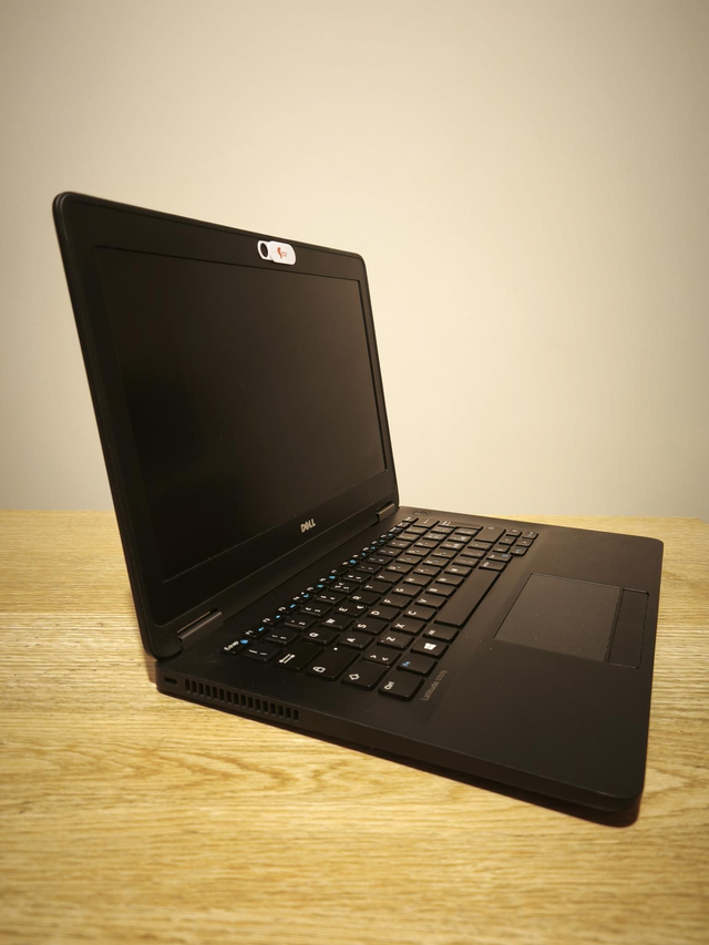 Dell latitude e7270 usato