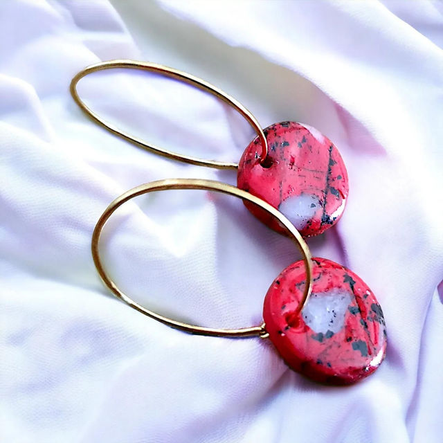 Boucles d'oreilles créoles rond rouge