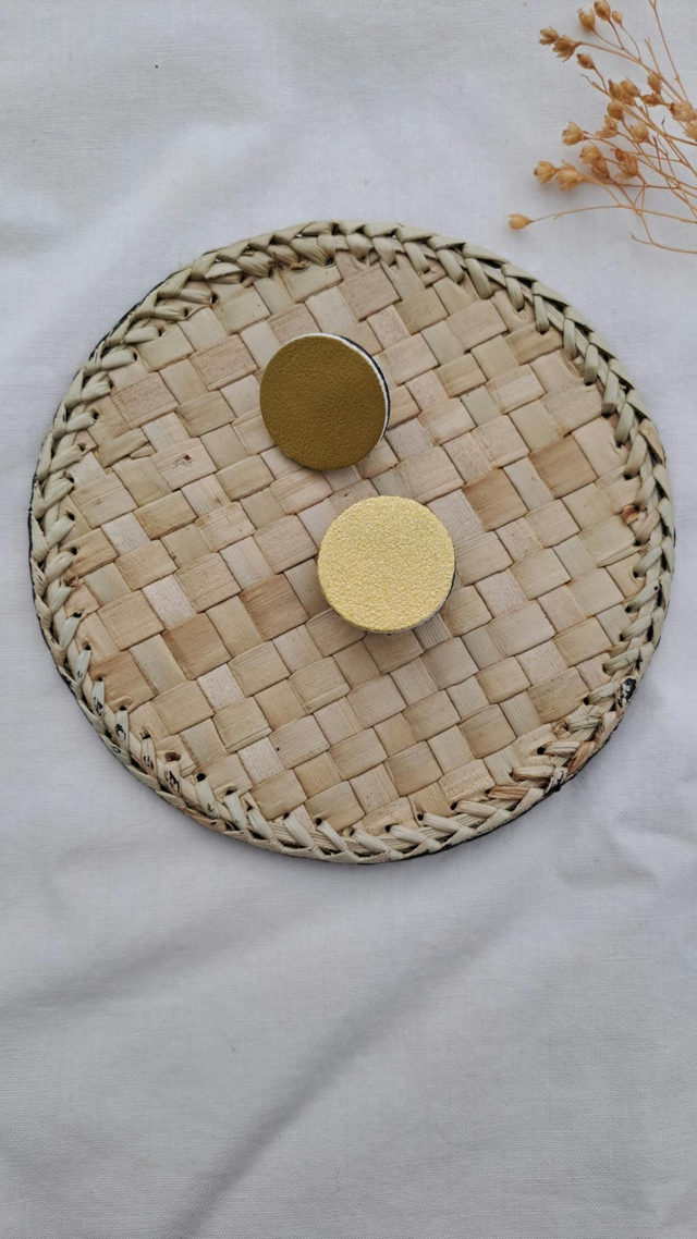 Boucles d'oreilles en matière végétale de pommes 