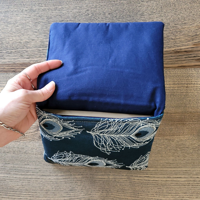 Etui liseuse rembourré : Plume de paon