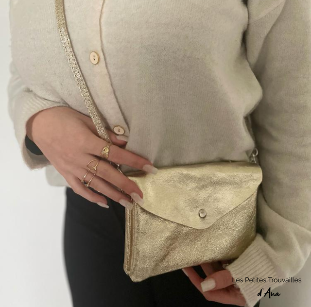 Pochette Faustine Or