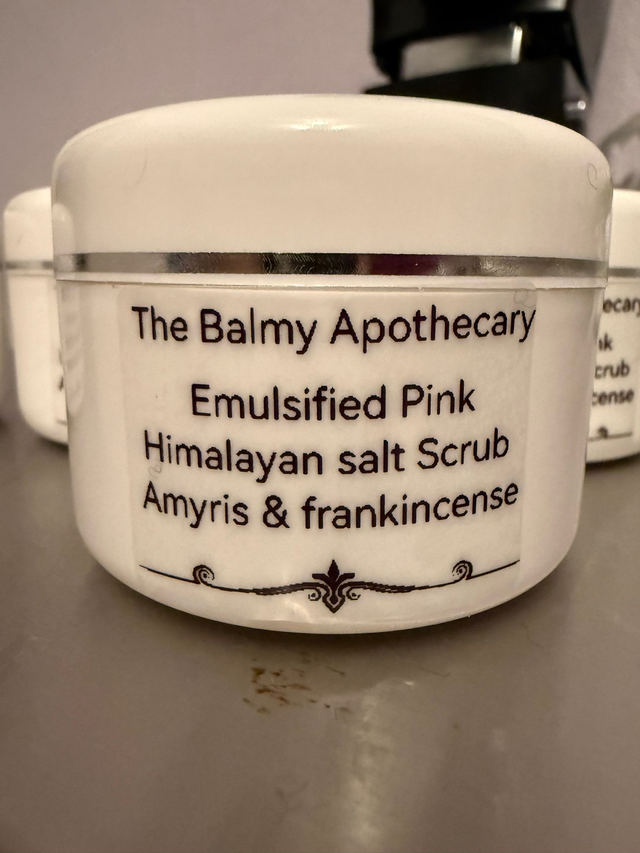 Luxury Emulsified Salt Body Scrub (Amyris &amp; Frankincense)
