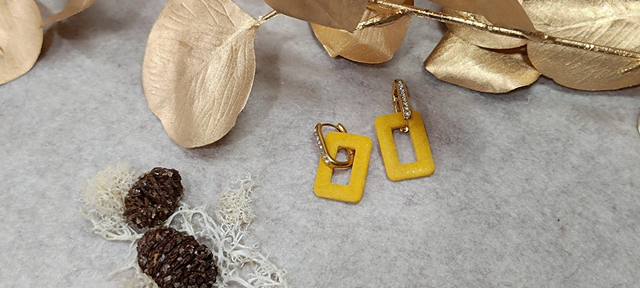 Yuna - jaune paillettes