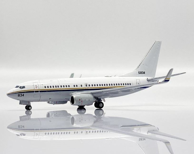 Boeing C-40A US Navy 